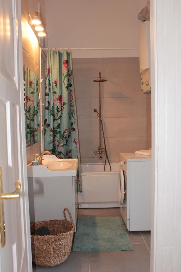 Allomas Apartman Budapest Extérieur photo